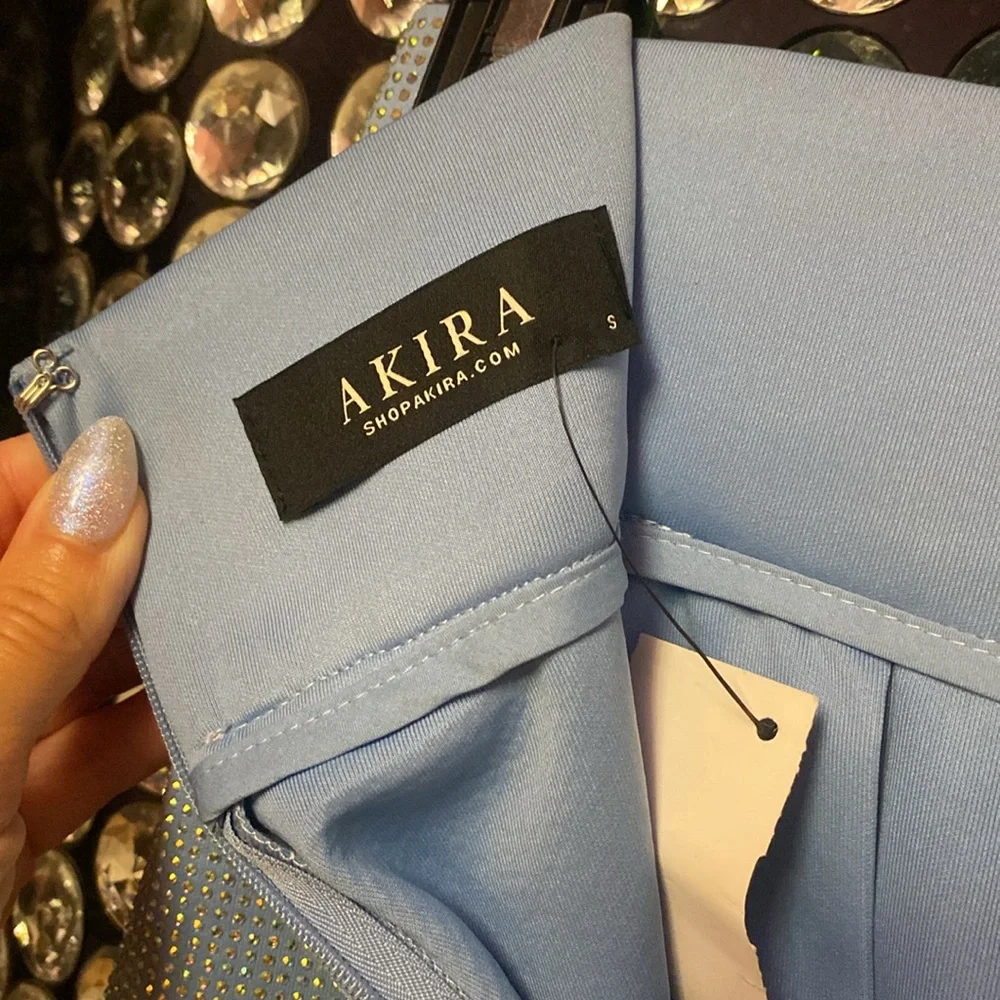 NWT Akira Iridescent High-Waisted Shorts - Picture 3 of 3